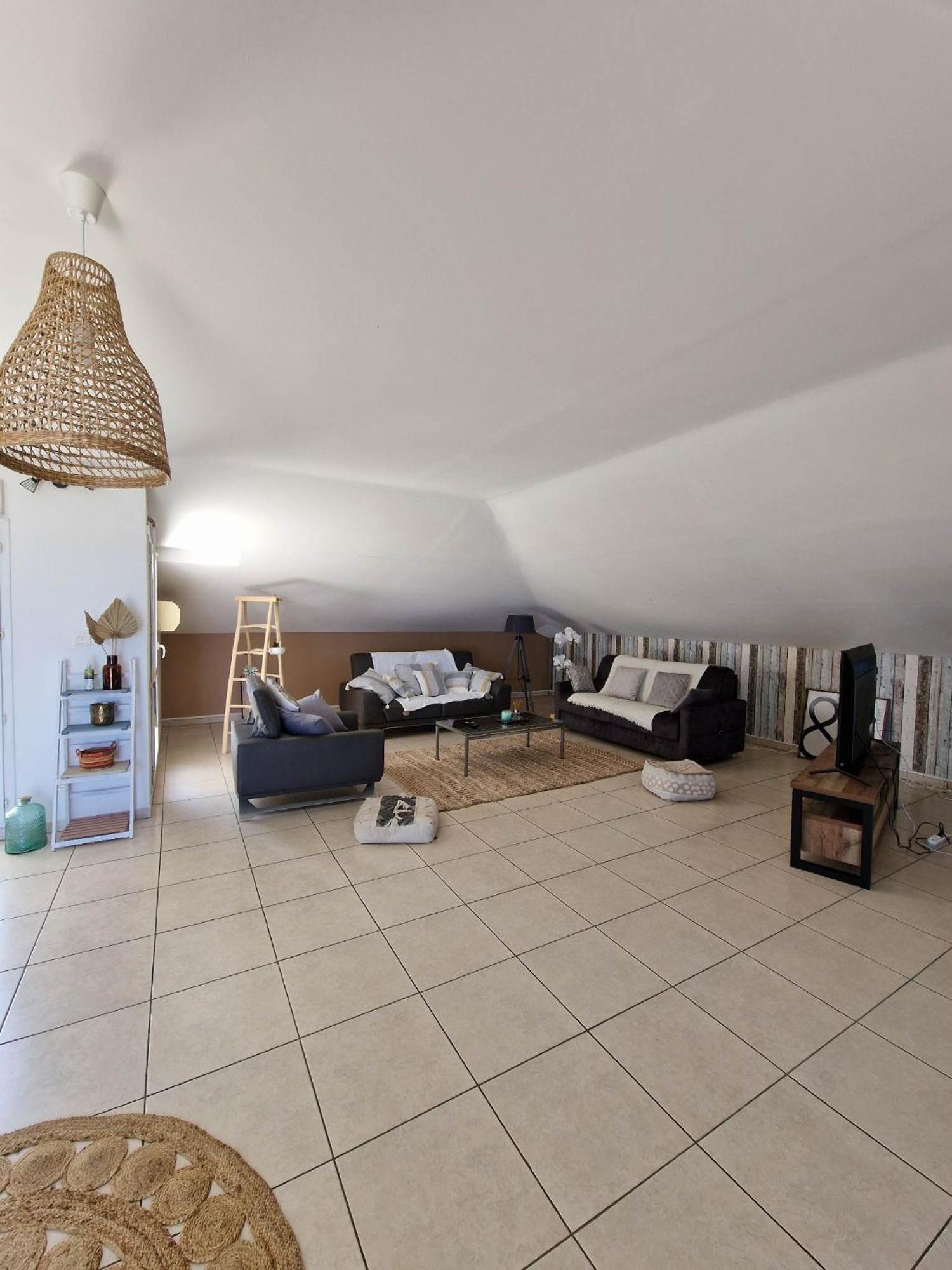 Appartement Villa Sur Le Toit, Vue Mer Saint-Gilles-les Bains Exterior foto